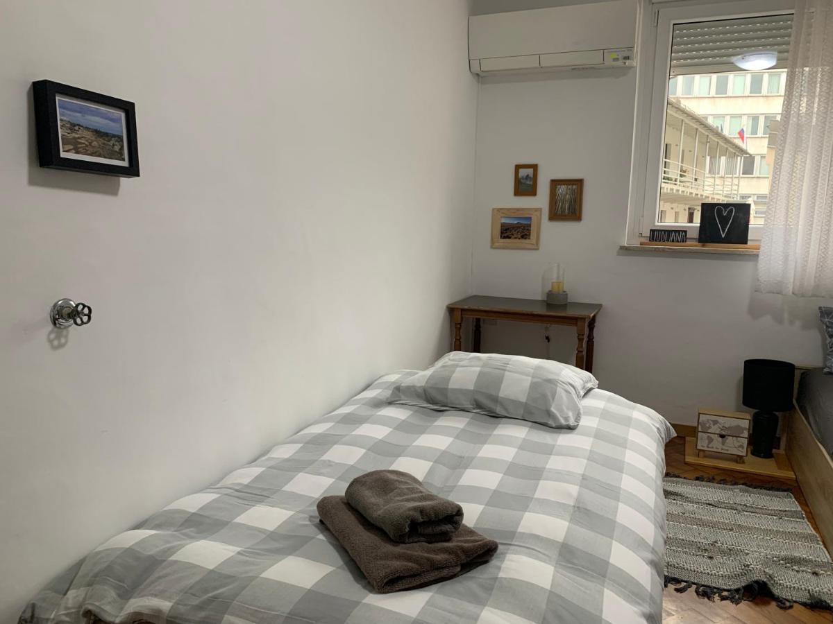 New Episode - Apartment With Private Parking Ljubljana Eksteriør billede
